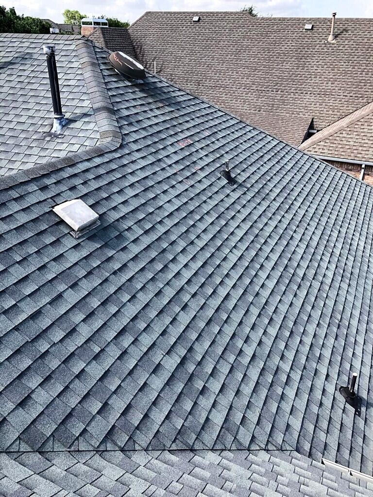 Frisco roof project — architectural shingle field